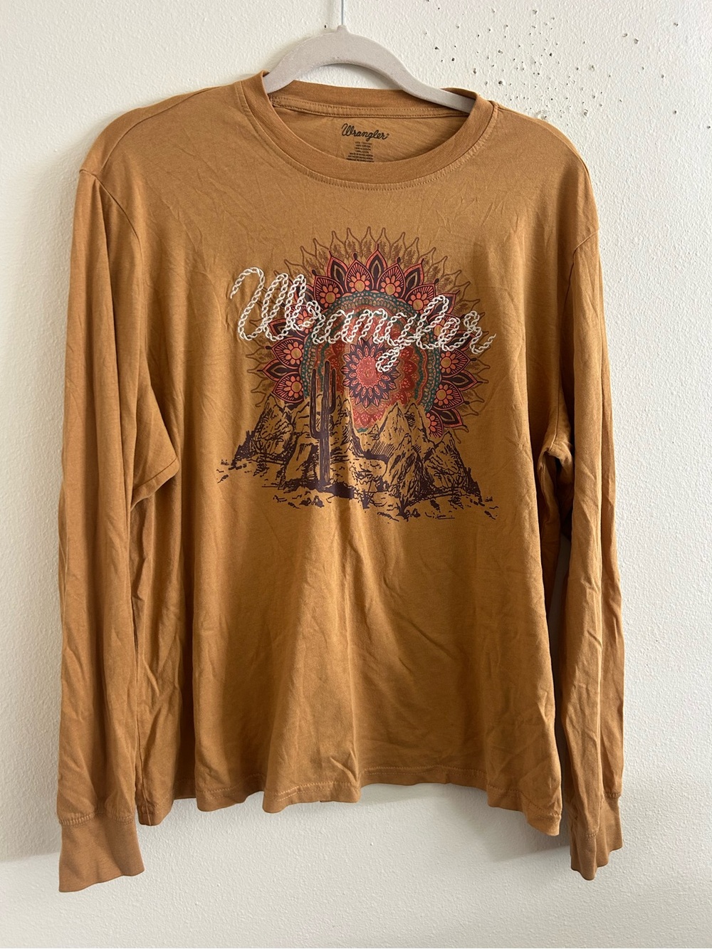 Wrangler desert print embroidered logo long sleeve tshirt